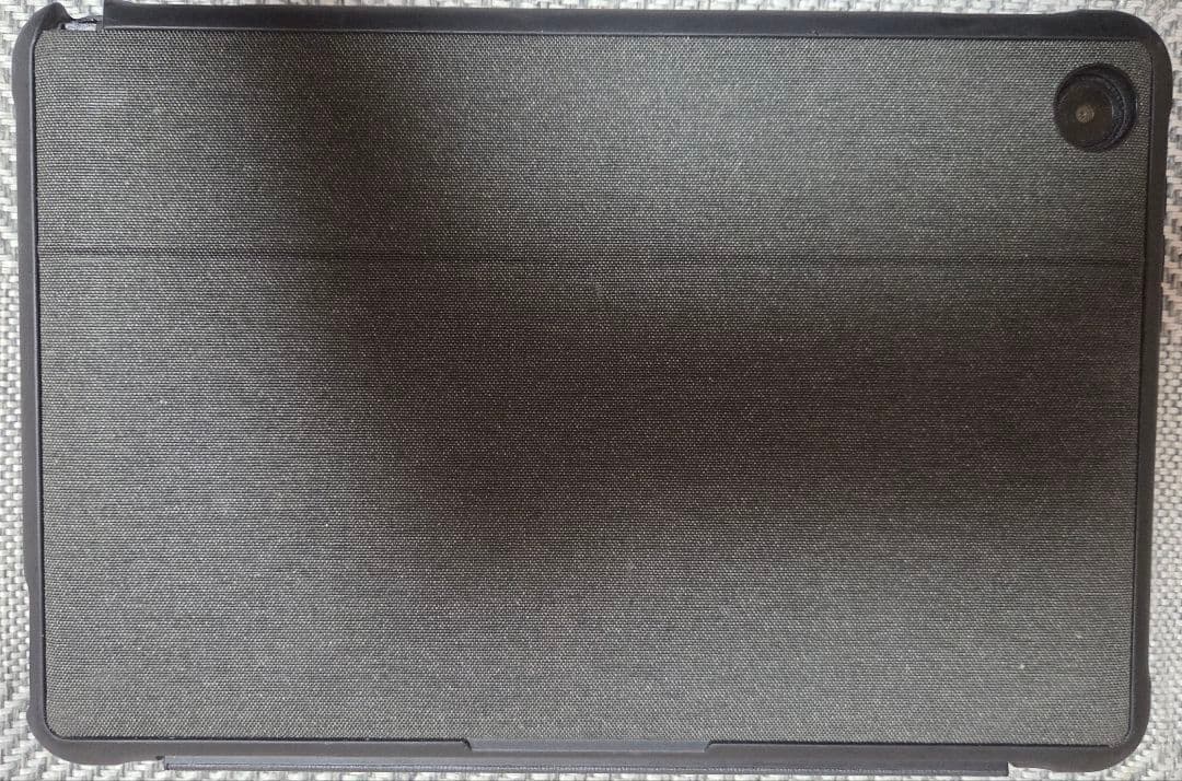 ASUS Chromebook Detachable CZ1 本体