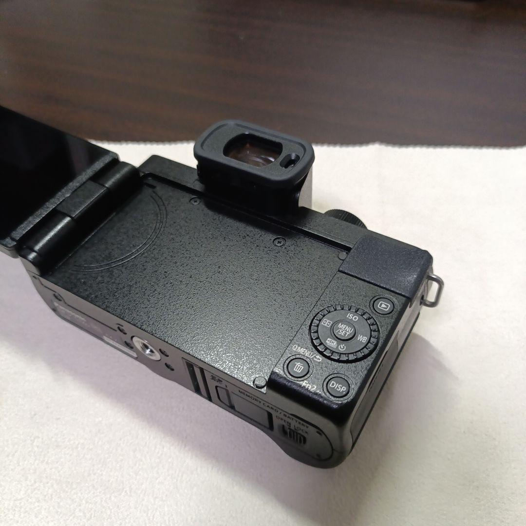 美品 パナソニック Panasonic LUMIX DC-G100D ボディ