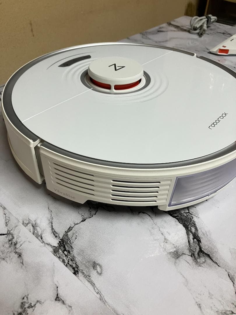 ★Roborock S7ホワイトロボット掃除機＋水拭き対応モデル★