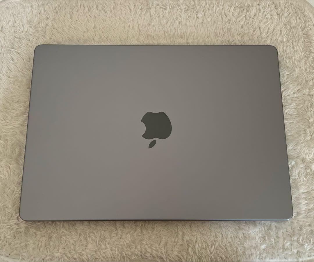 MacBook Pro M1 Pro 16GB/512GB USキー美品