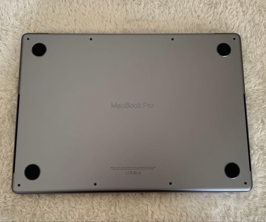 MacBook Pro M1 Pro 16GB/512GB USキー美品
