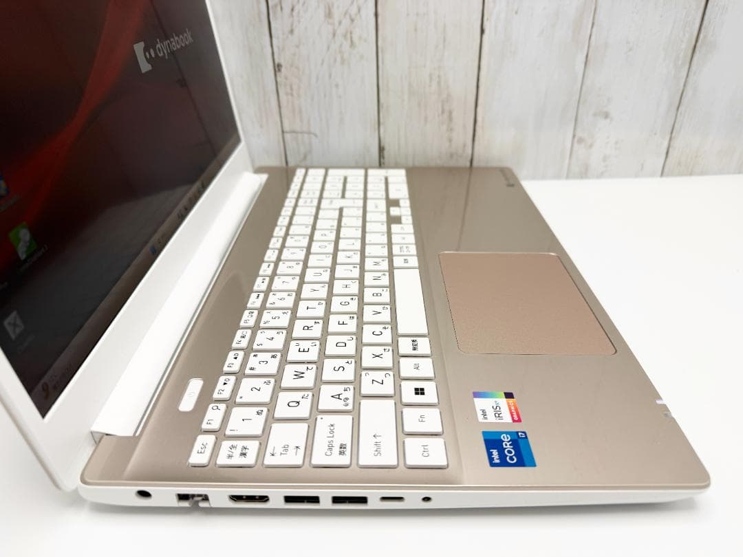 Windows11 Core i7-1260P SSD1TB メモリ32GB