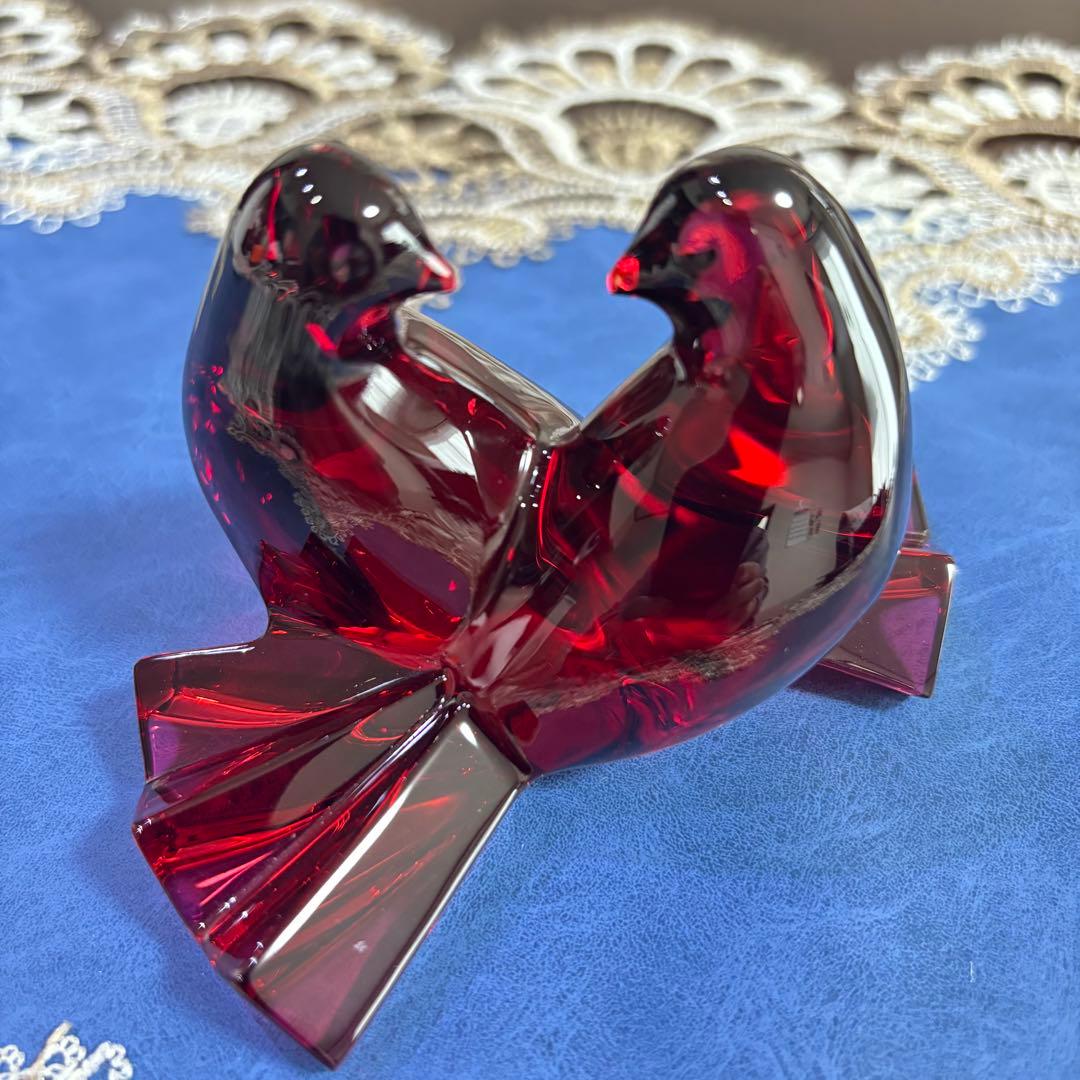 Baccarat バカラ ハトツガイ レッド フィギュリン