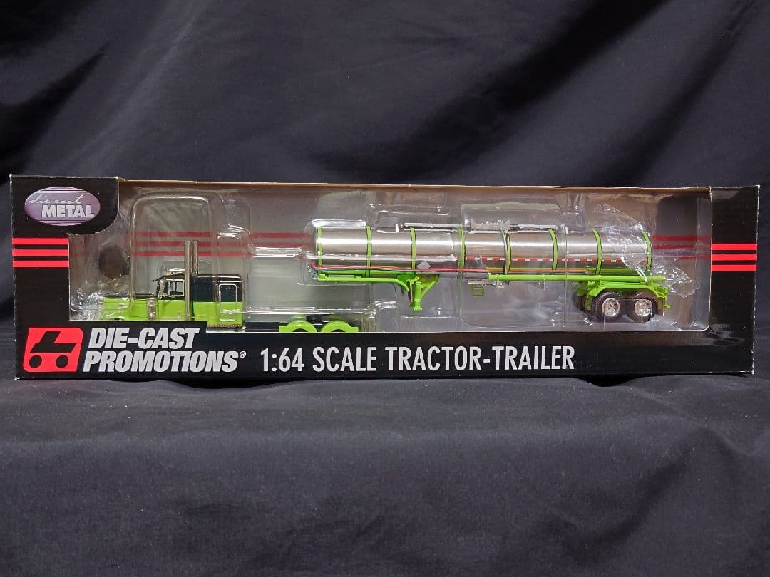 DCP1/64Peterbilt379ダイキャストプロモーショントラックミニカー