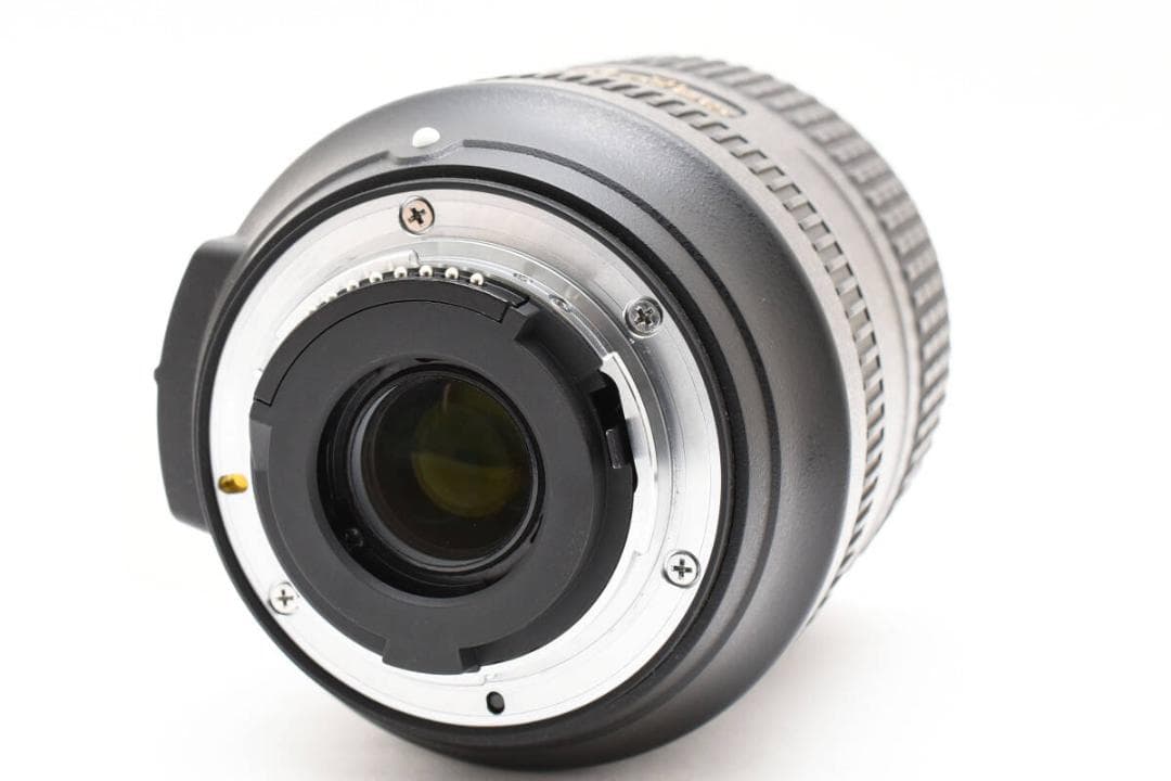 ★ Nikon AF-S DX 18-300mm F3.5-6.3G ED VR