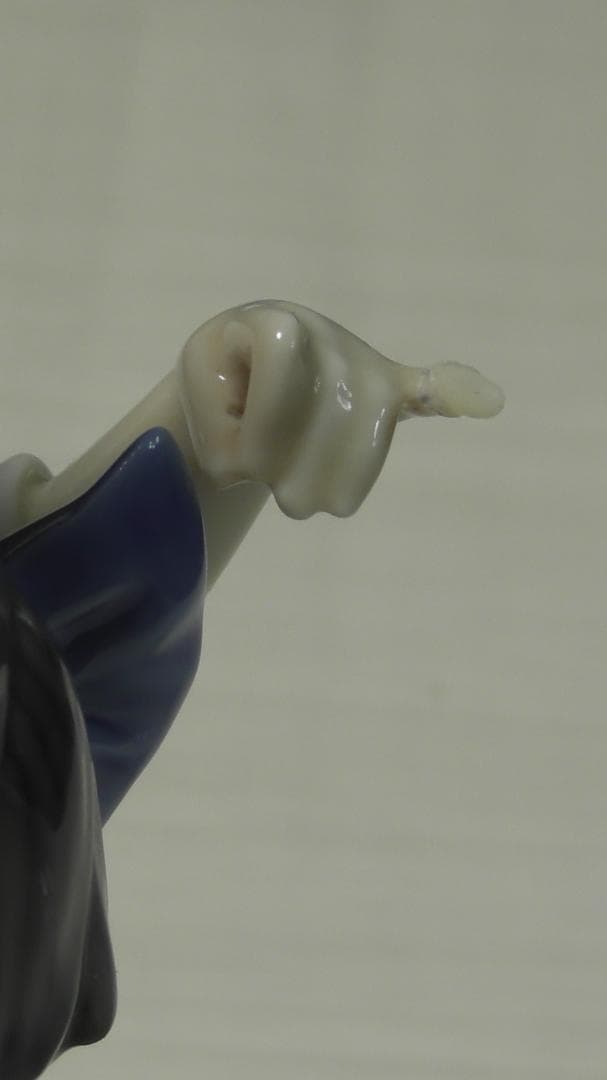 LLADRO　リヤドロ【おめかし】リアドロ　インテリア　陶器　Ｌ546