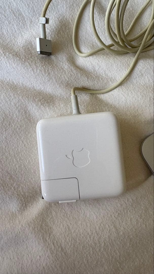 MacBook Air 13インチ 2017 i5 8GB 256GB