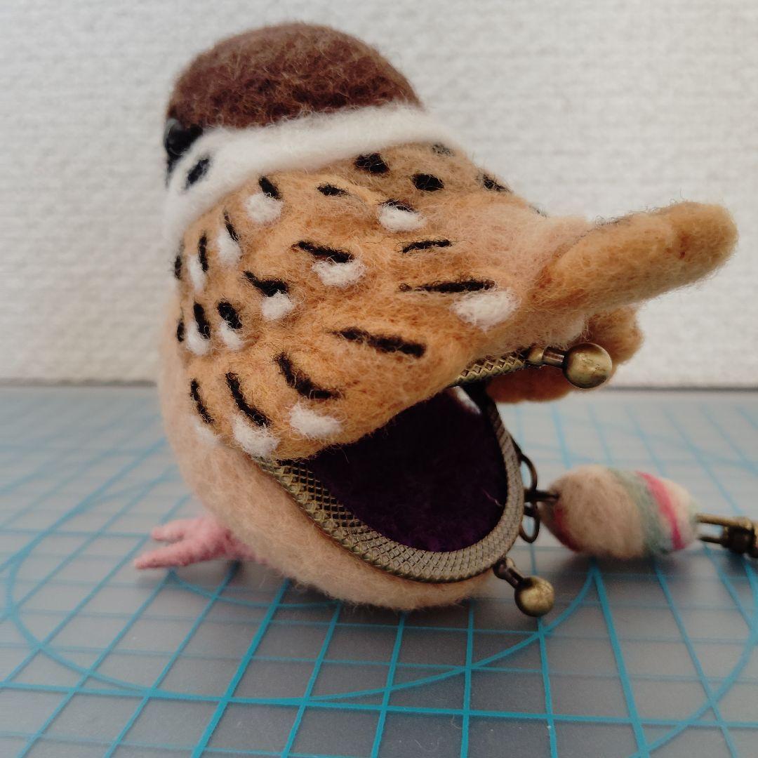 羊毛フェルト　がま口ホルダー　ハンドメイド