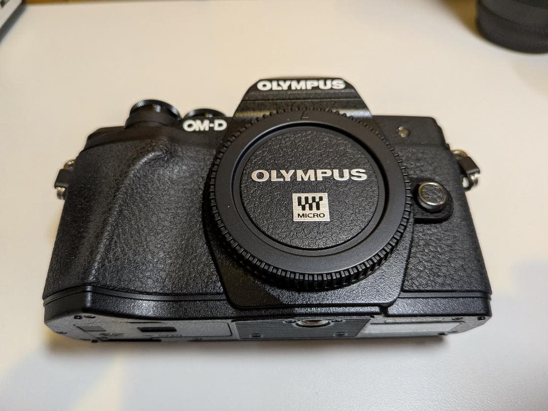 OLYMPUS OM-D E-M10 Mark3 EZダブルズームキット+おまけ