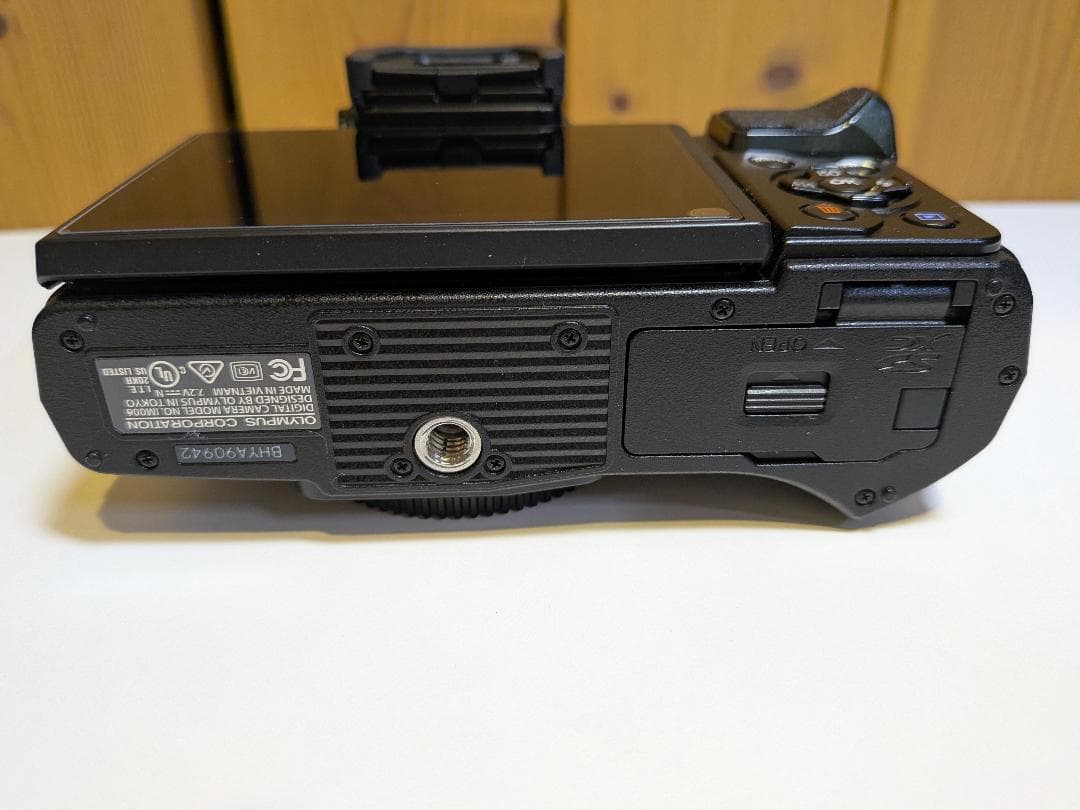 OLYMPUS OM-D E-M10 Mark3 EZダブルズームキット+おまけ