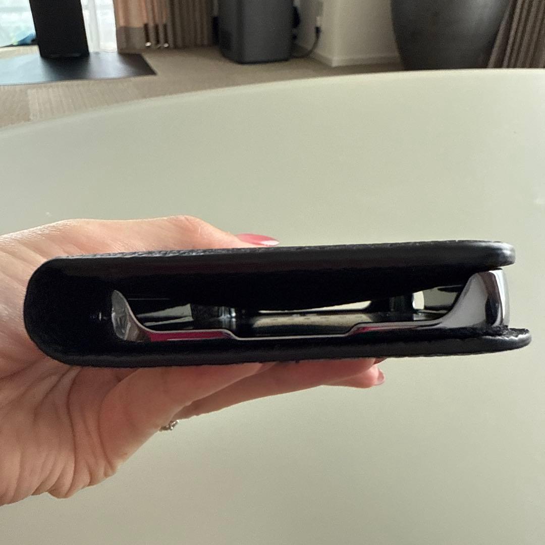 BONAVENTURA ブラックレザー 手帳型ケース