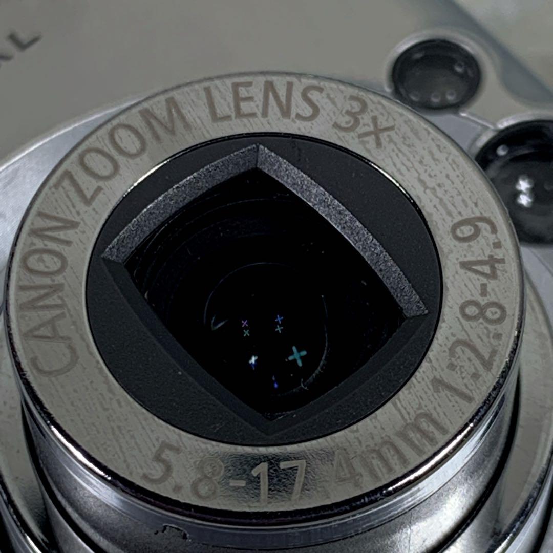 Canon IXY DIGITAL 70 キャノン　コンパクトデジタルカメラ
