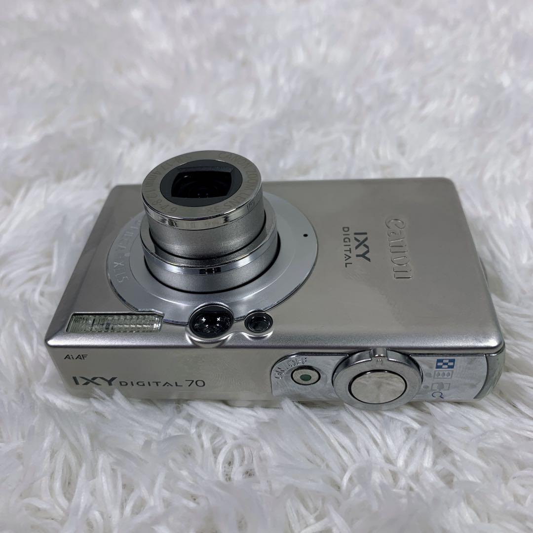 Canon IXY DIGITAL 70 キャノン　コンパクトデジタルカメラ
