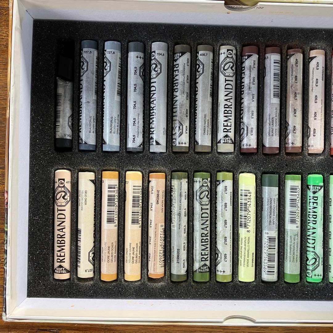 REMBRANDT 60 Soft Pastels 風景画用