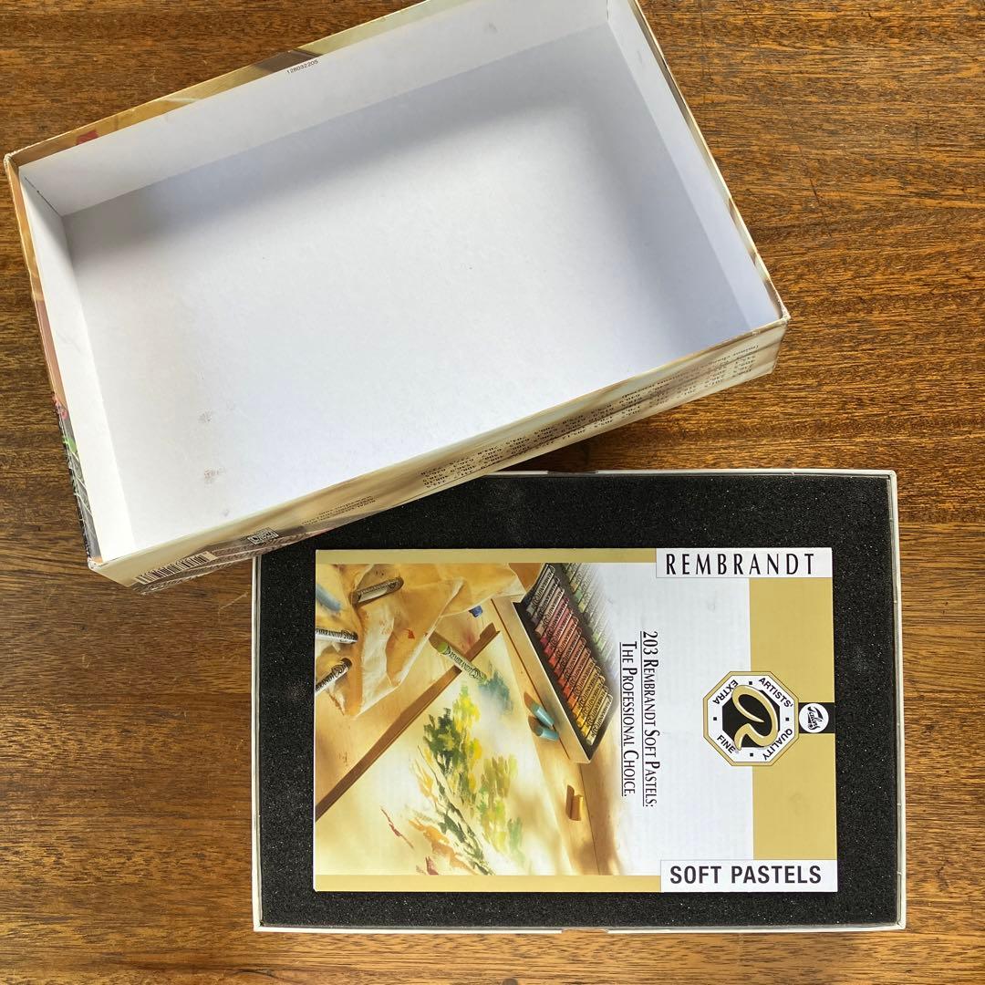REMBRANDT 60 Soft Pastels 風景画用