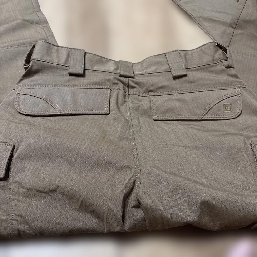 個人装備 5.11 TACTICAL STRYKE TDU PANTS