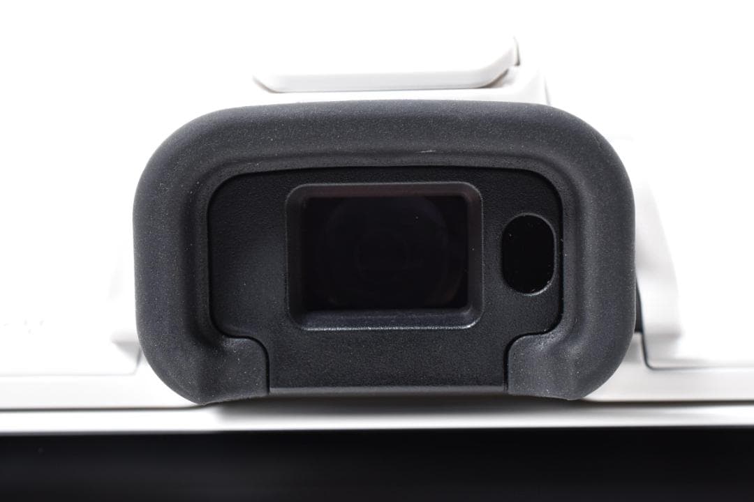 Canon EOS Kiss M ボディ ホワイト ミラーレス一眼