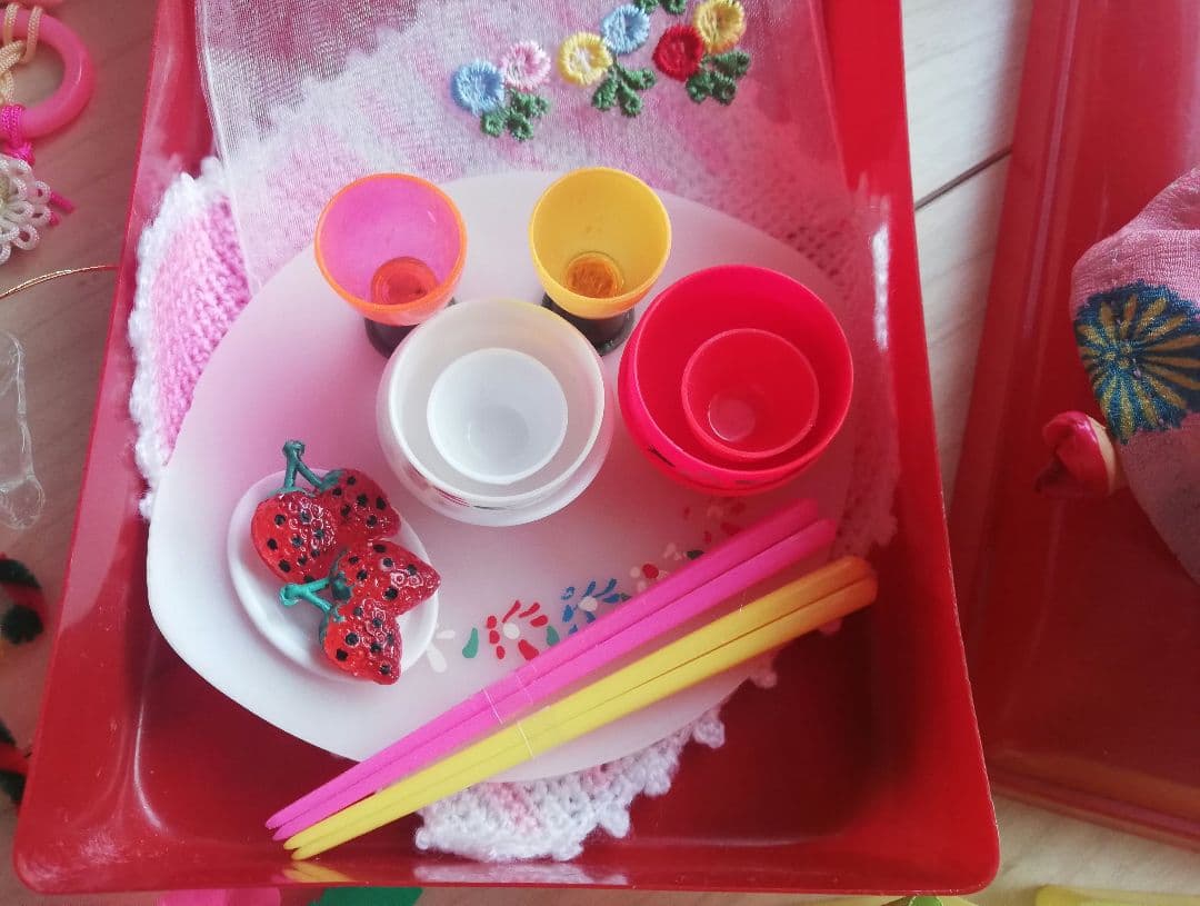 昭和レトロ雑貨　セルロイドの箱　セルロイド人形　女の子のおもちゃ