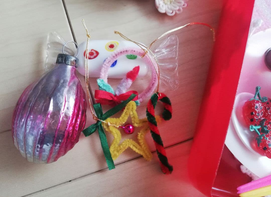 昭和レトロ雑貨　セルロイドの箱　セルロイド人形　女の子のおもちゃ