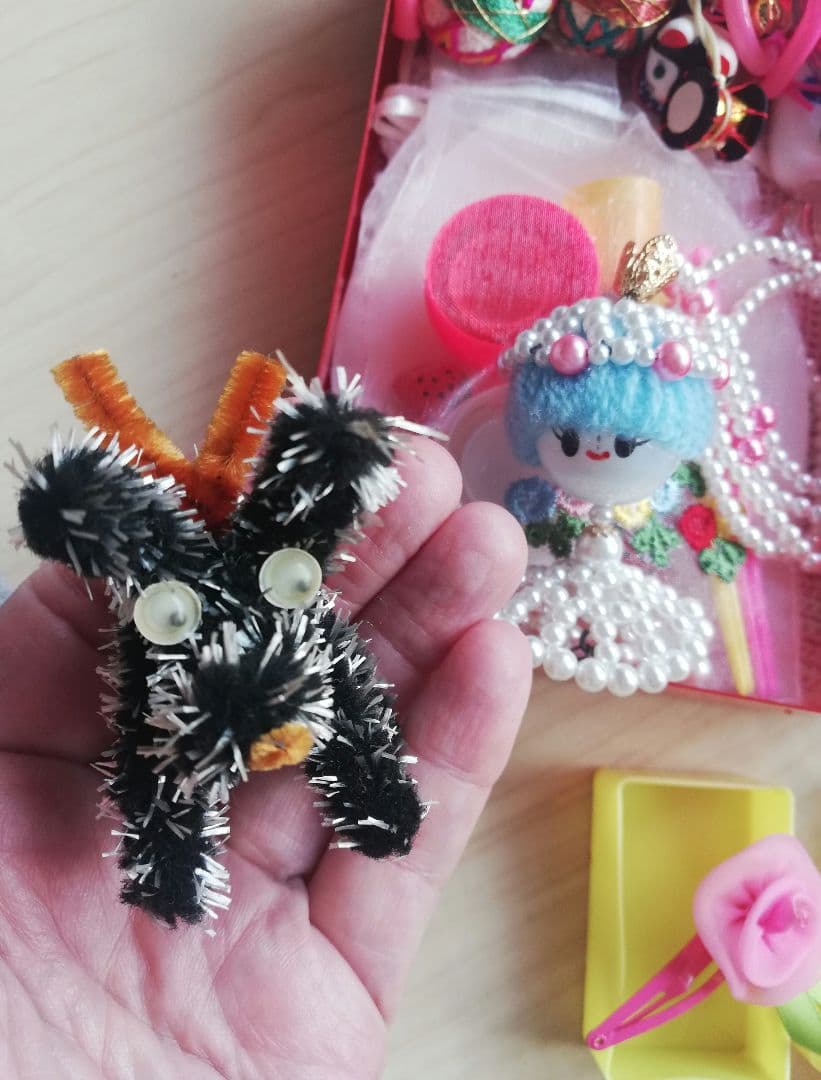 昭和レトロ雑貨　セルロイドの箱　セルロイド人形　女の子のおもちゃ