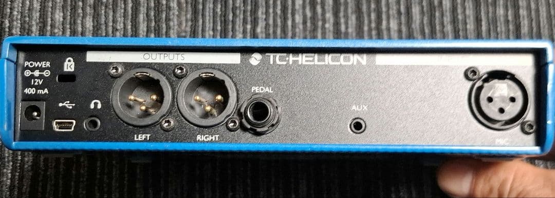 TC-HELICON VOICE LIVE Play ボーカルエフェクター