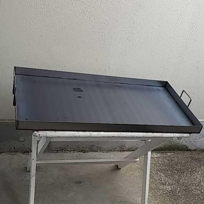 バーベキュー鉄板　極厚９ミリ　送料込　６０×４５　持手付　イベント　学園文化祭り