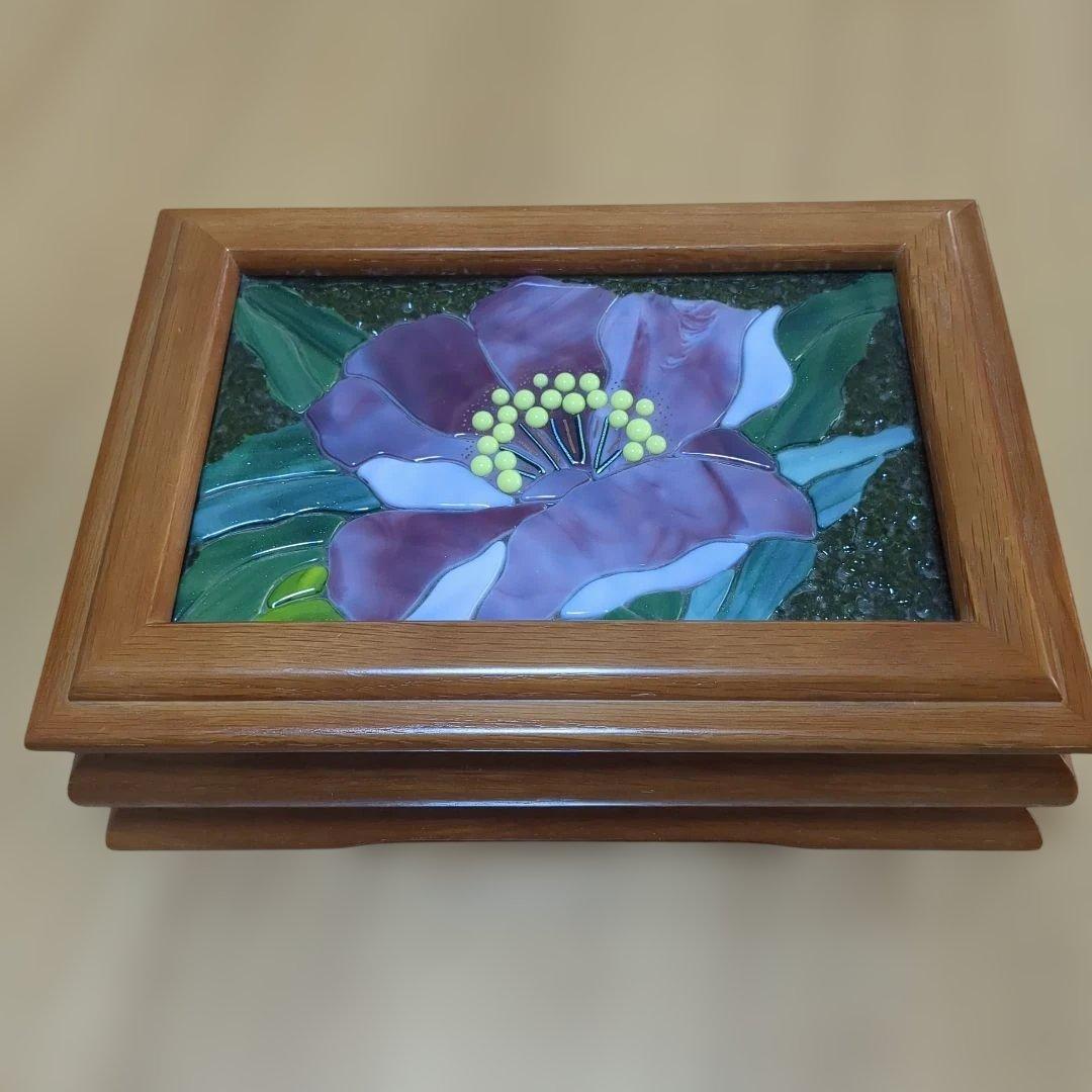 花柄木製アクセサリーケース　ハンドメイド宝石箱　横幅28.5cm