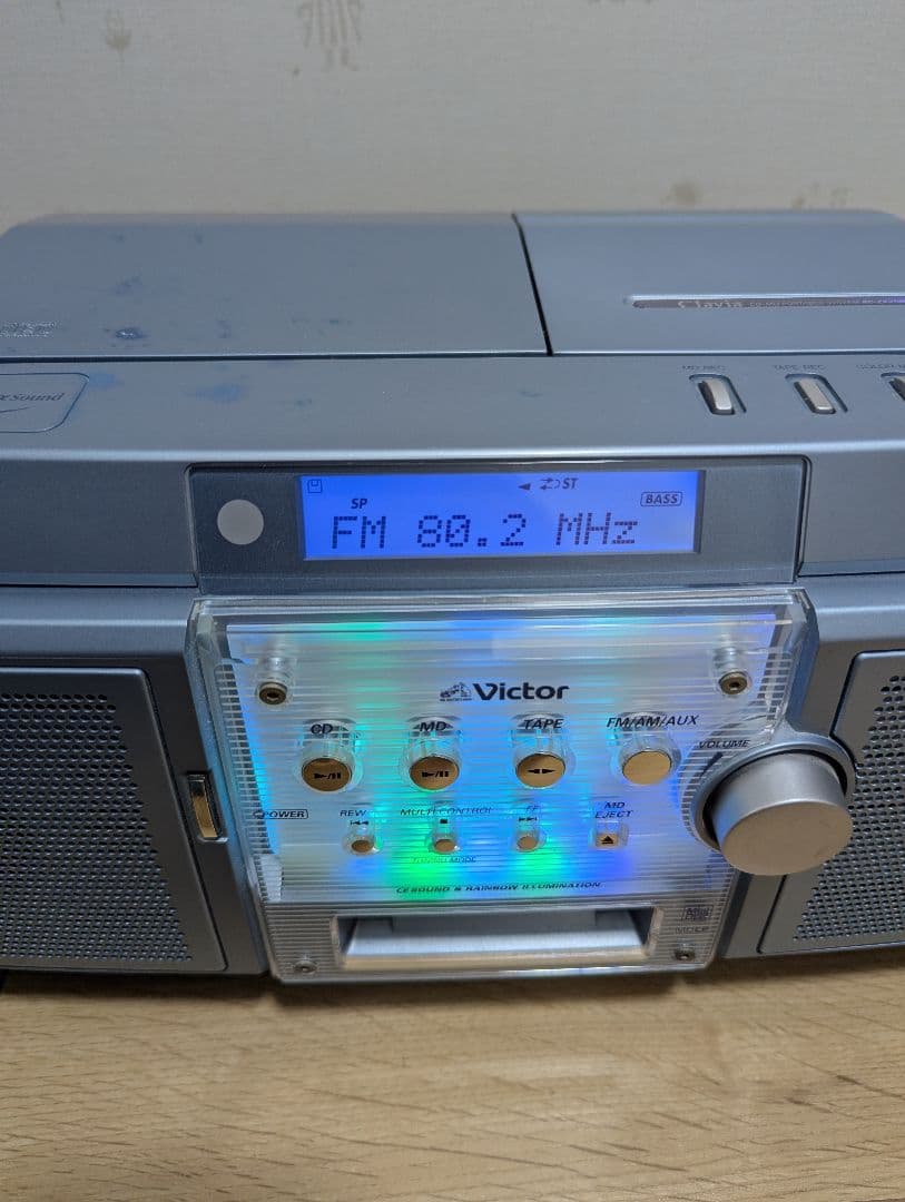 Victorビクタ CD/MDポータブルシステムRC-ZX25MD-A 　コンポ