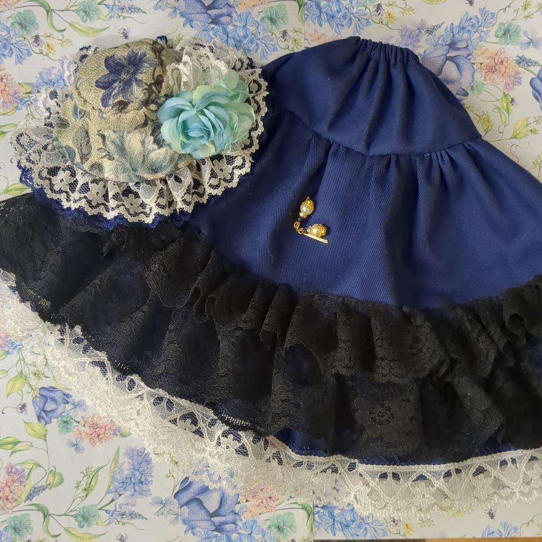 け*☆様 ジェニーフレンド27cmドール服　紺のクラシックドレス