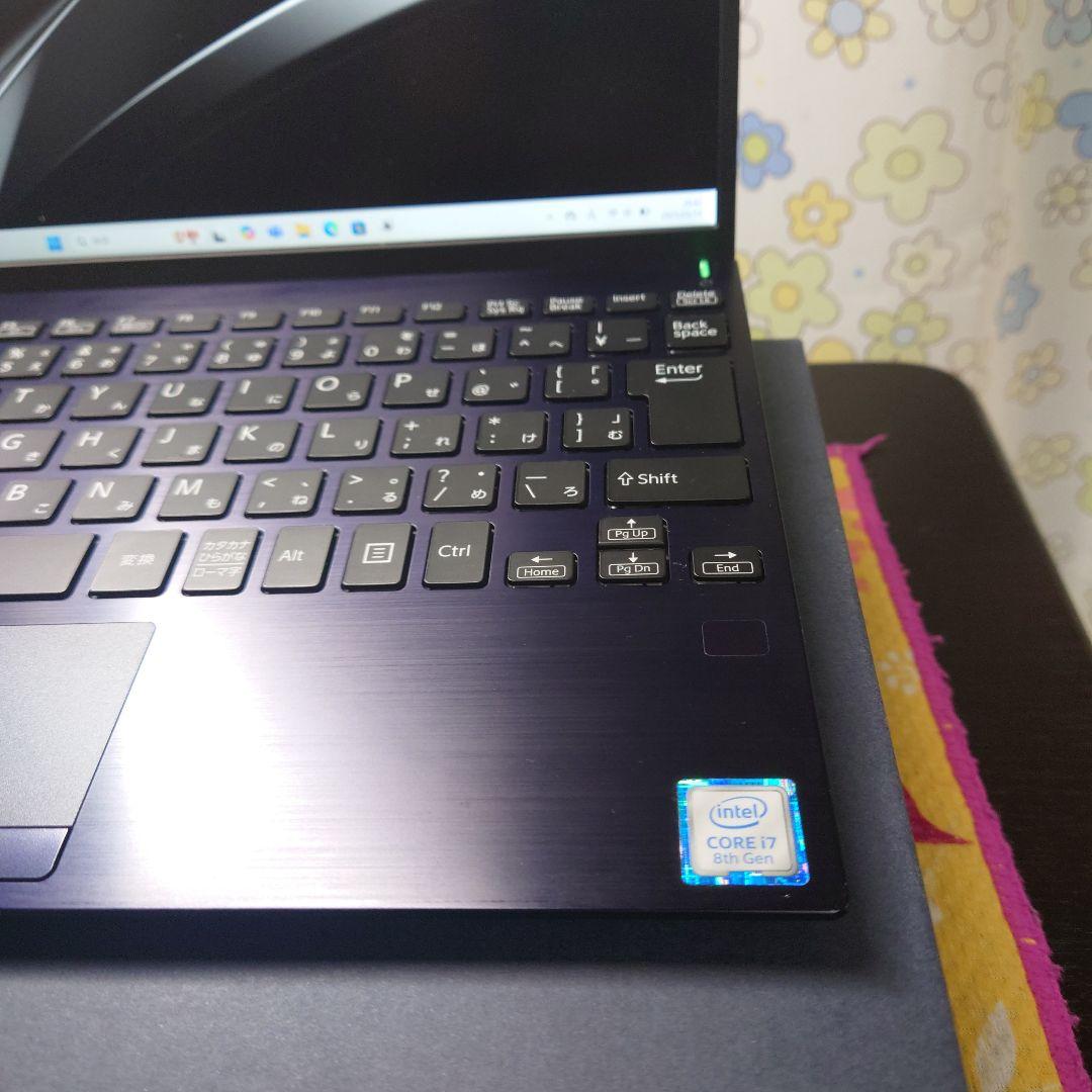 VAIO 5周年記念勝色仕様！ノートパソコン！i7 高速SSD搭載!
