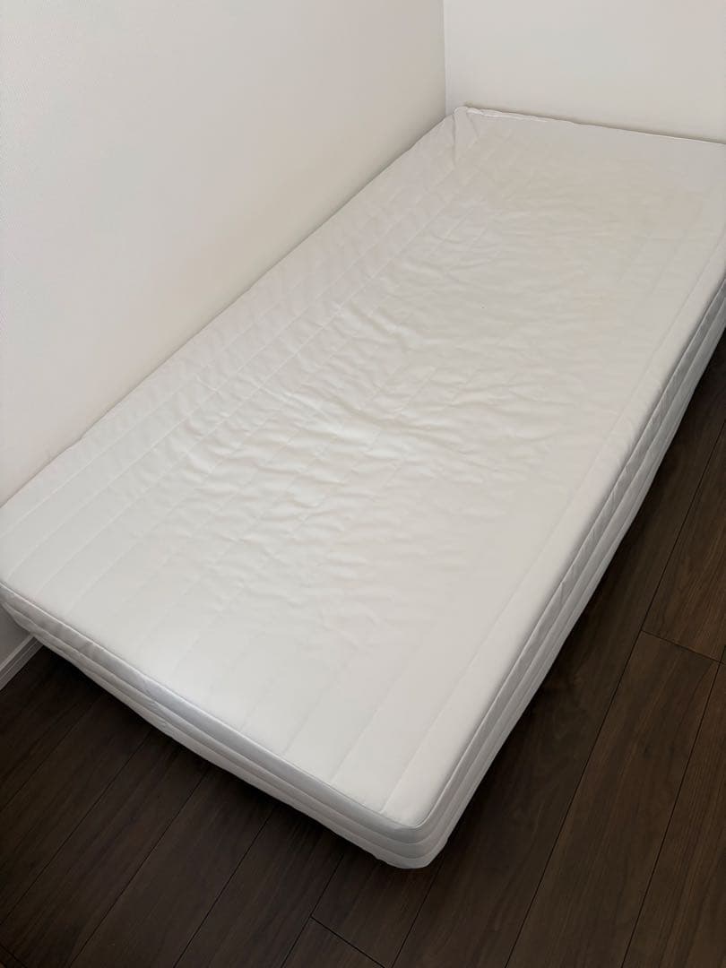 【都内ピックアップできる方限定】MUJIシングルベッド&マットレス付き