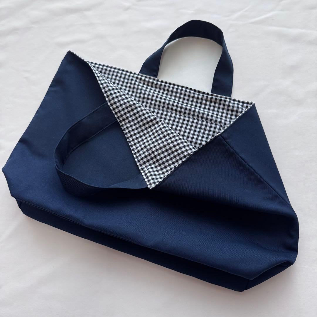 手刺繍トート　チェリー×リバティ風花柄　サブバッグにも♪