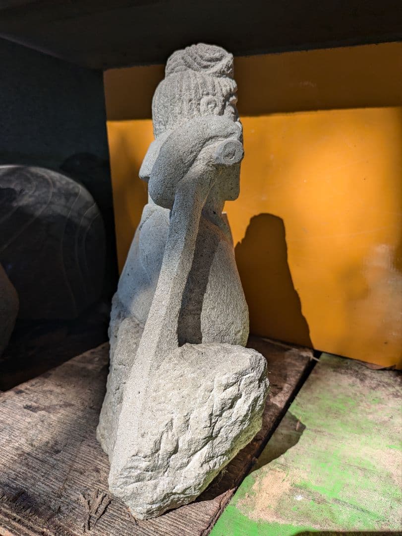 石仏、雲中菩薩、笛吹く菩薩、倉田辰彦作