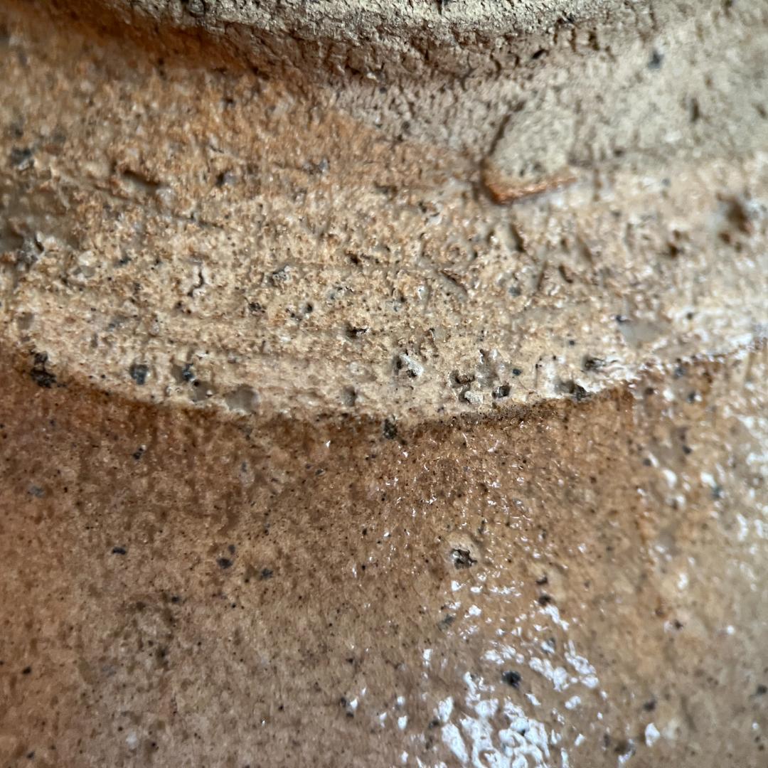 唐津茶碗 伝来記載箱・仕覆付 口部金繕い 高5.5cm φ14.0cm