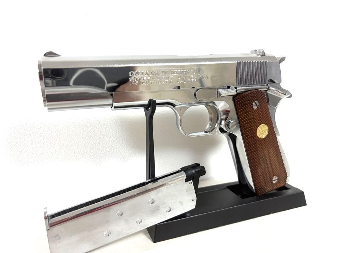 東京マルイ　コルトガバメント　s70　ニッケルフィニッシュ