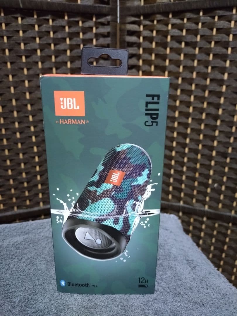JBL FLIP5 迷彩 Bluetooth スピーカー