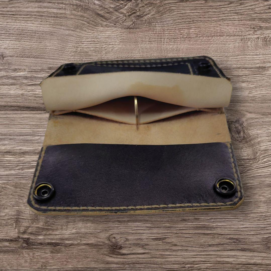 ミドル サイズ トラッカーウォレット 濃い茶×黒 (53)