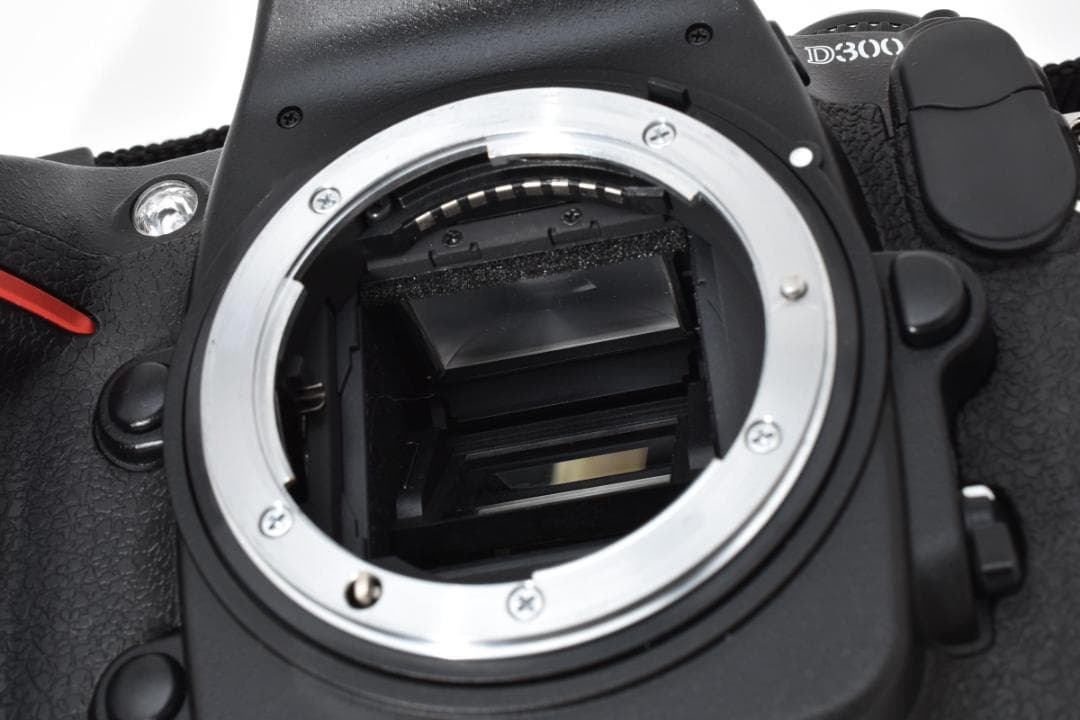 ★撮影枚数1,179枚・美品★Nikon ニコン D300 ボディ #21554