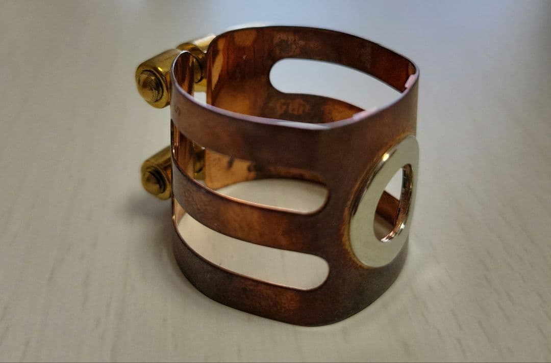WOOD STONE Copper(アルト·セルマー·ラバー用)　リガチャー