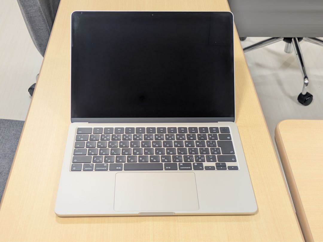 MacBook air M2 メモリ16GB SSD256GB