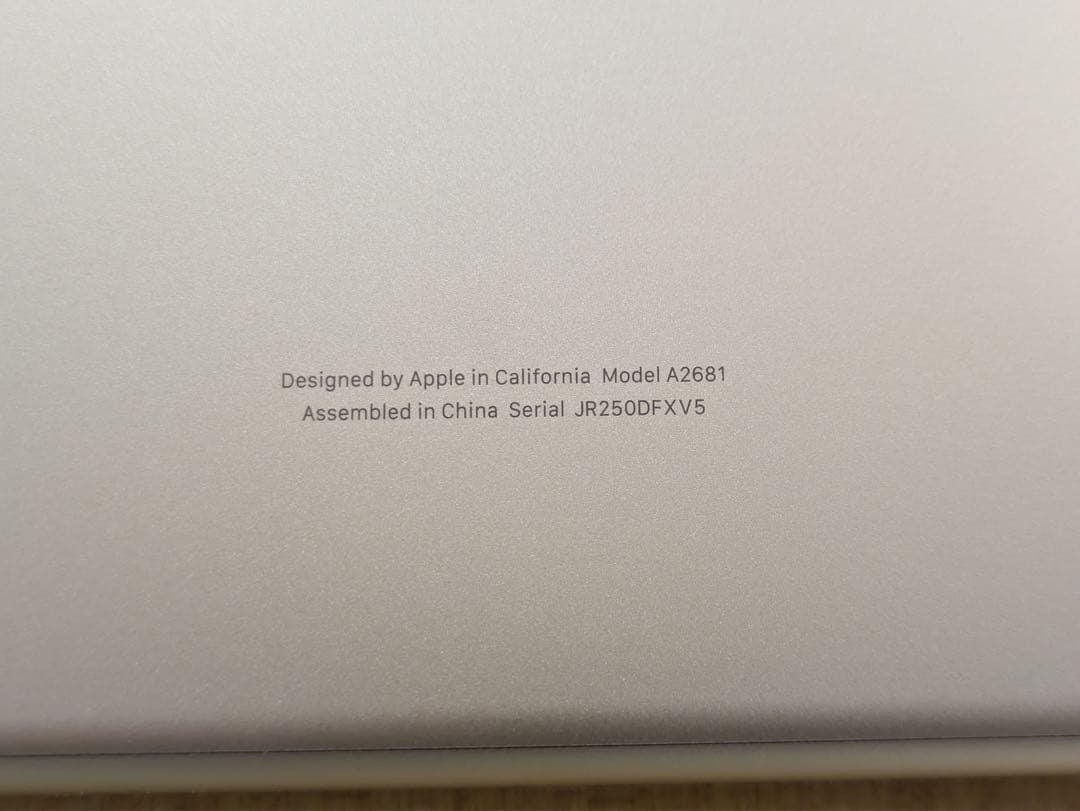 MacBook air M2 メモリ16GB SSD256GB