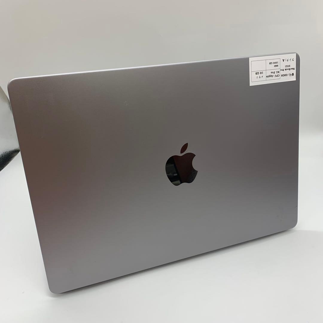 s*i様 Macbook Pro 2021 | M1 Pro|16GB|1000