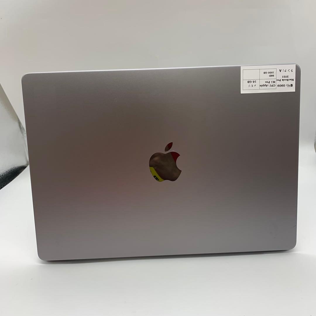 s*i様 Macbook Pro 2021 | M1 Pro|16GB|1000