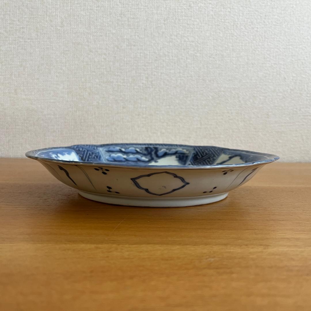 古伊万里 染付 楼閣山水図 皿（時代箱付）φ21.9cm