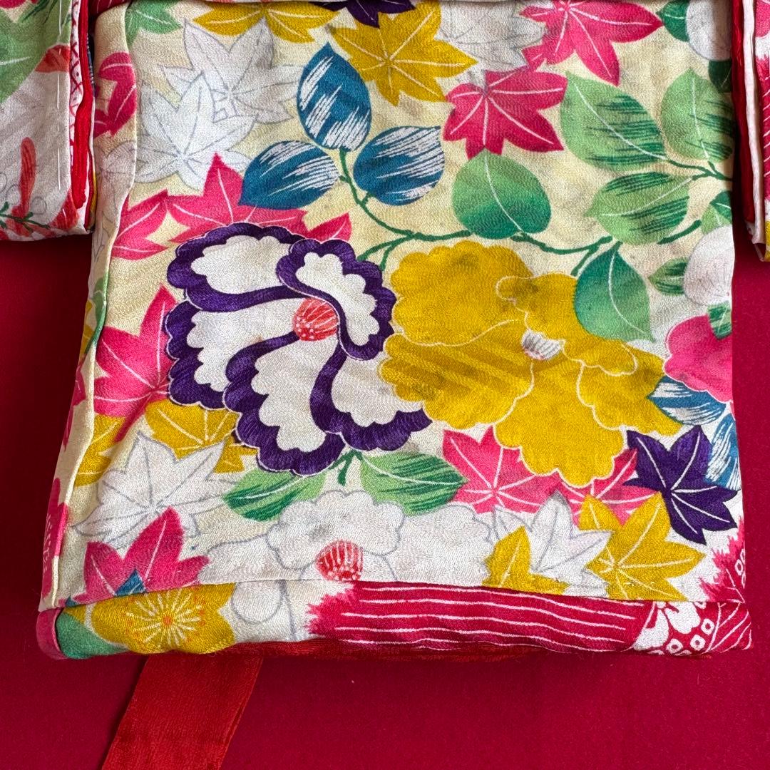 市松人形 13号(47cm)サイズの着物　比翼仕立て　赤地模様　椿紅葉芍薬　ち