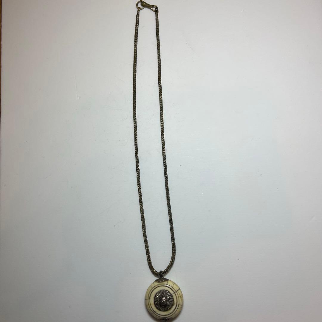 太陽神モチーフ 天然ボーン（骨）ヴィンテージネックレス