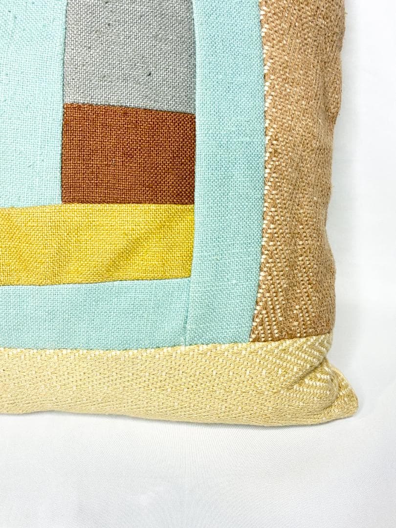 ▲廃番▲　ZARA 　ザラホーム　45x45cm　キリム　クッション