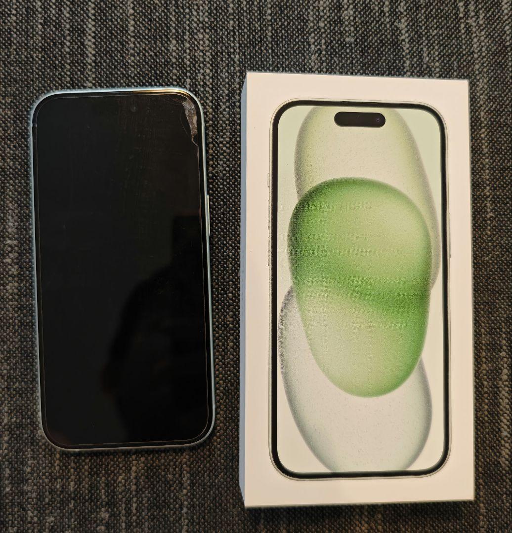 【美品】iPhone 15 256GB simフリー 緑