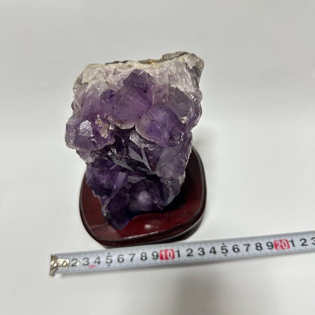 18cm アメジスト　結晶の置物 木製台座付き　原石