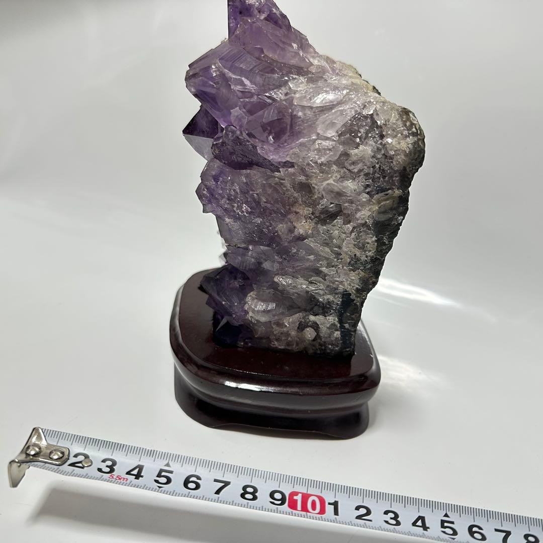 18cm アメジスト　結晶の置物 木製台座付き　原石